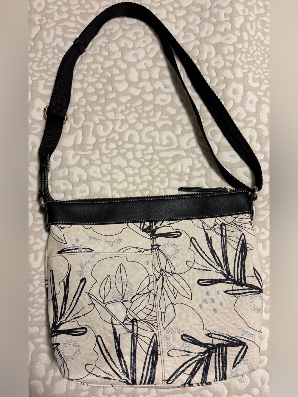 RADLEY LONDON Black & Cream Floral-Print Crossbody Bag - Picture 4 of 13